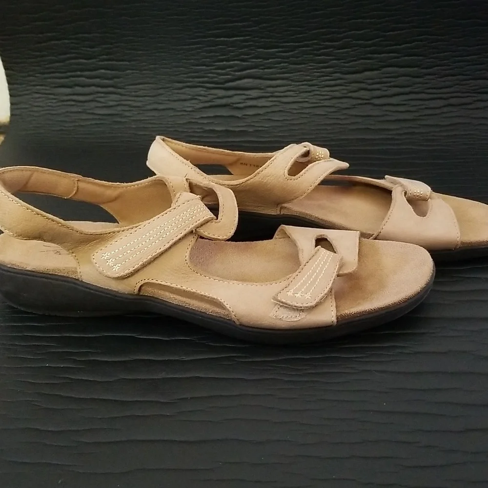 Trotters suede sandals - Picture 5 of 8